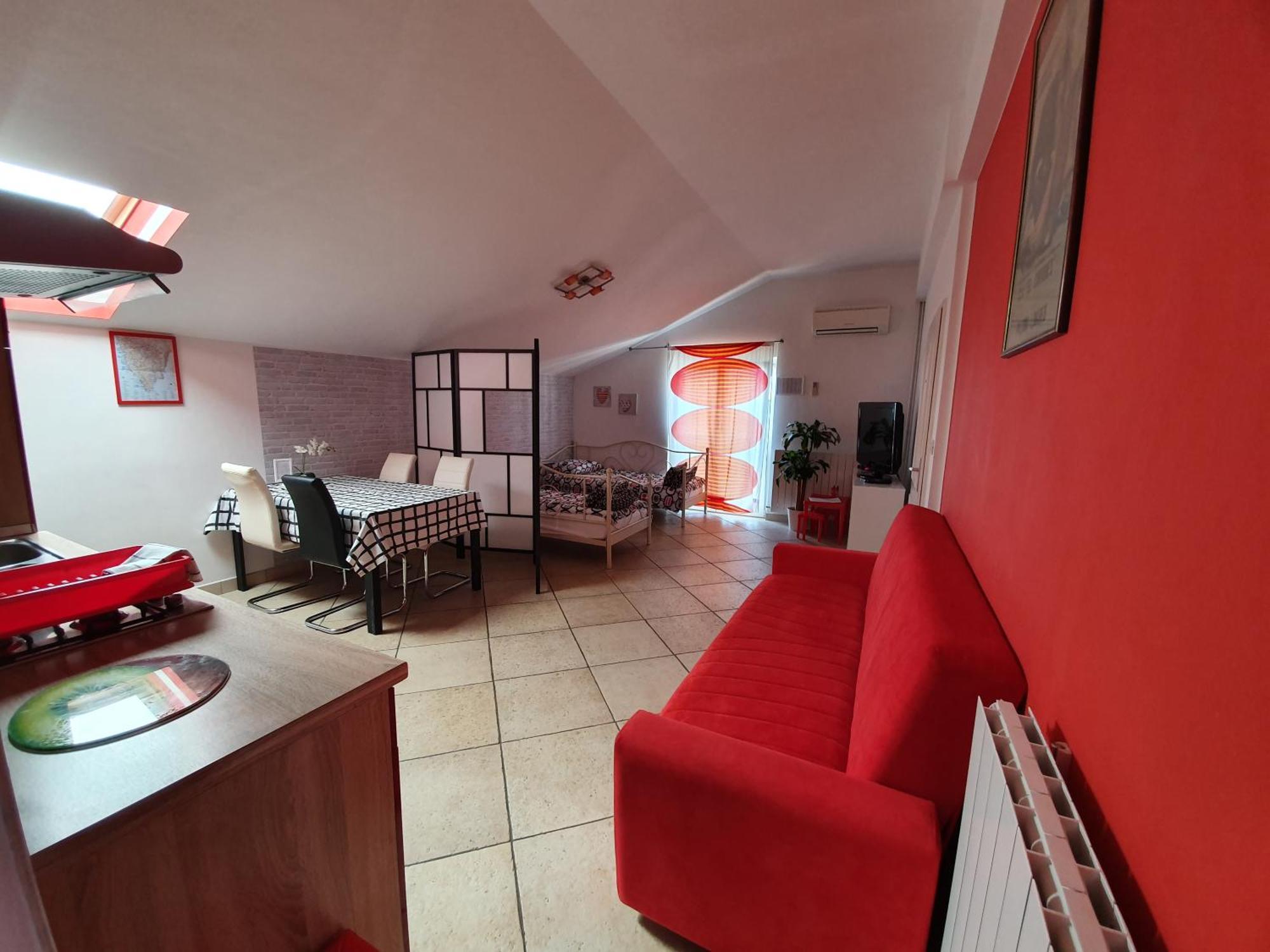 Trbovic Apartments Peaceful Stay With Free Parking, Pet-Friendly, And Bike Storage In Умаг Екстериор снимка