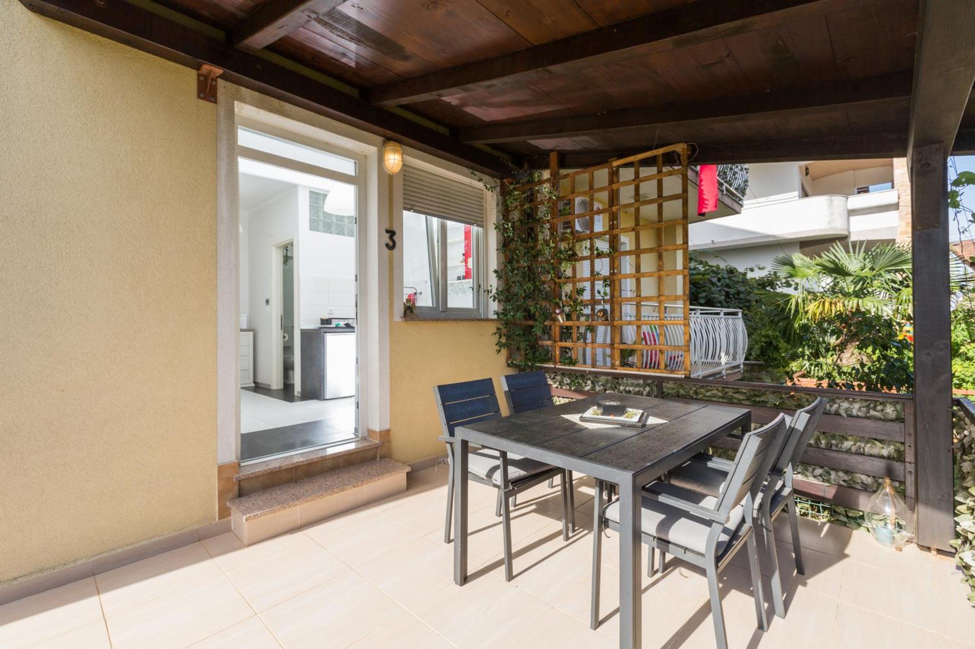 Trbovic Apartments Peaceful Stay With Free Parking, Pet-Friendly, And Bike Storage In Умаг Екстериор снимка