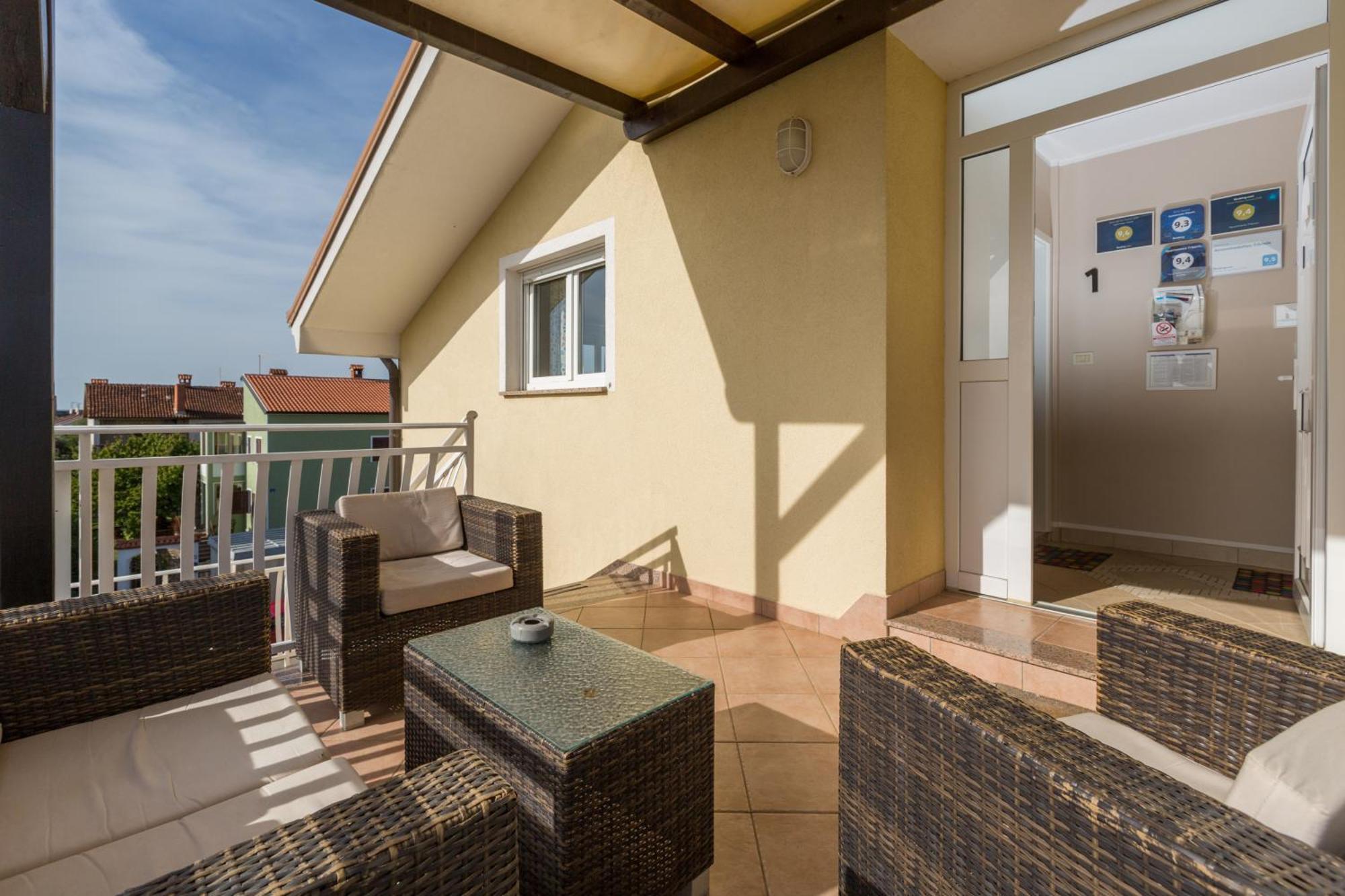 Trbovic Apartments Peaceful Stay With Free Parking, Pet-Friendly, And Bike Storage In Умаг Екстериор снимка
