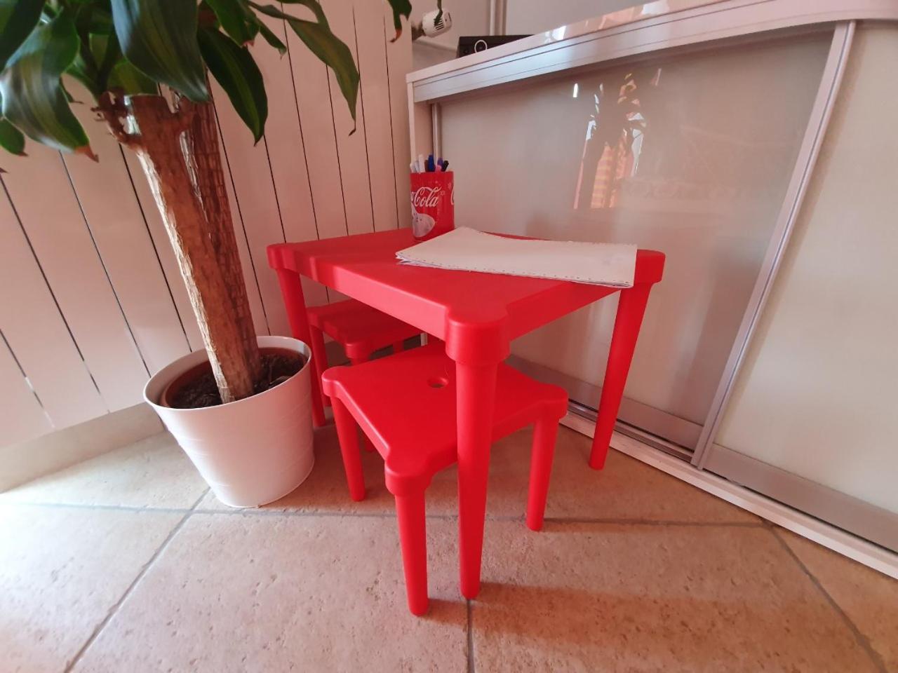 Trbovic Apartments Peaceful Stay With Free Parking, Pet-Friendly, And Bike Storage In Умаг Стая снимка